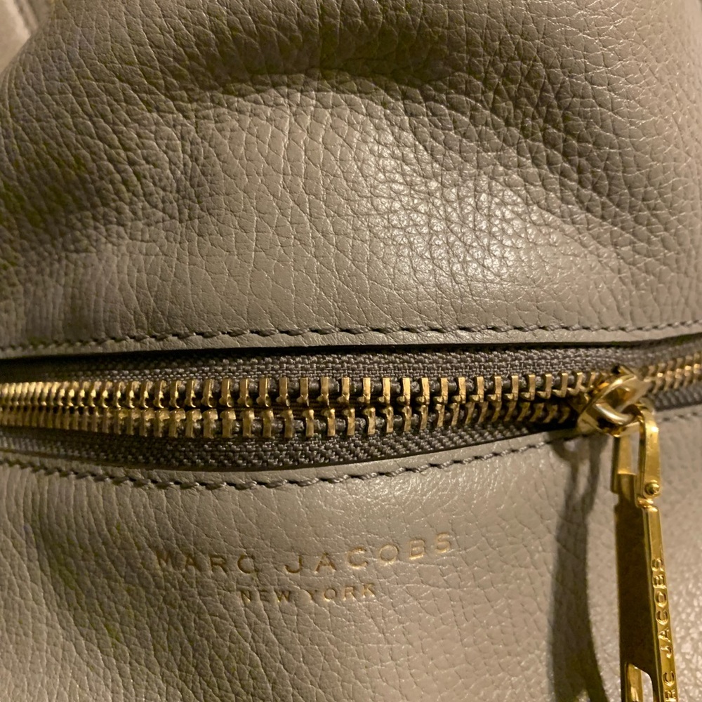 Have 3 had bags same style , cleaning out closet.. taupe color , large bag